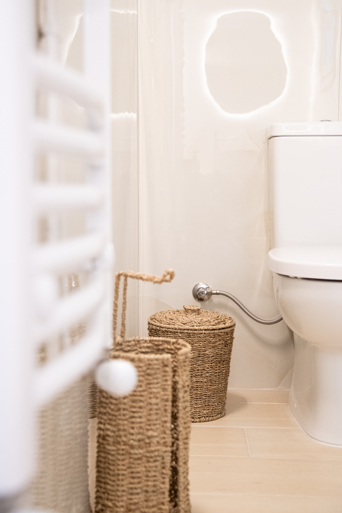 bathroom-amenities