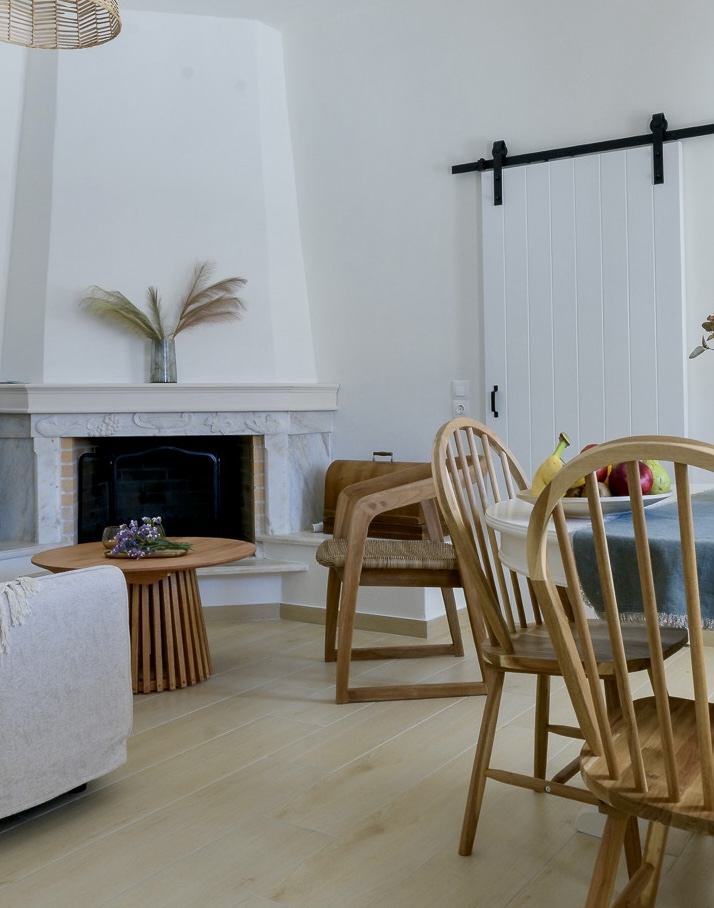 dining-fireplace-view