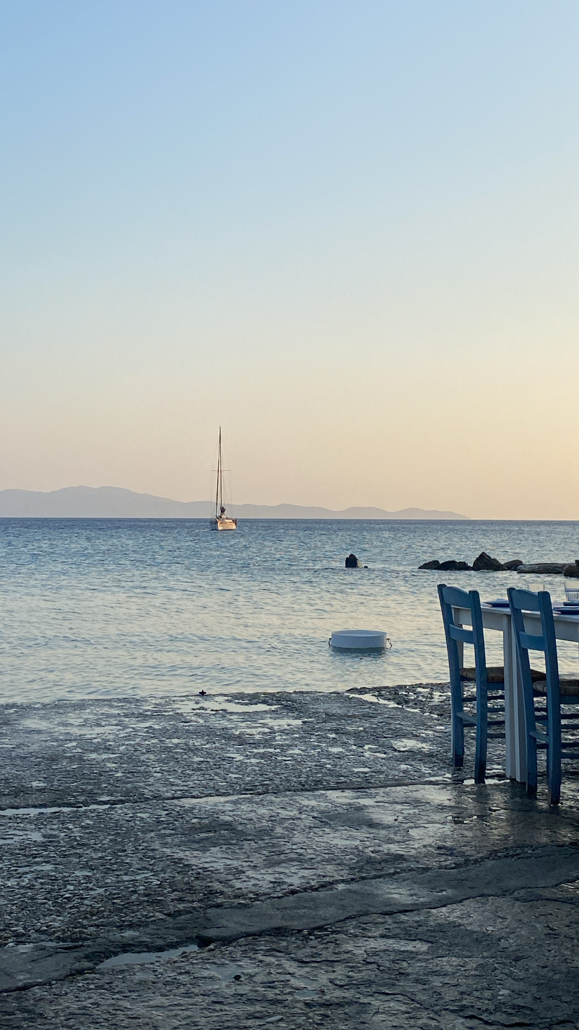 seaside-dining